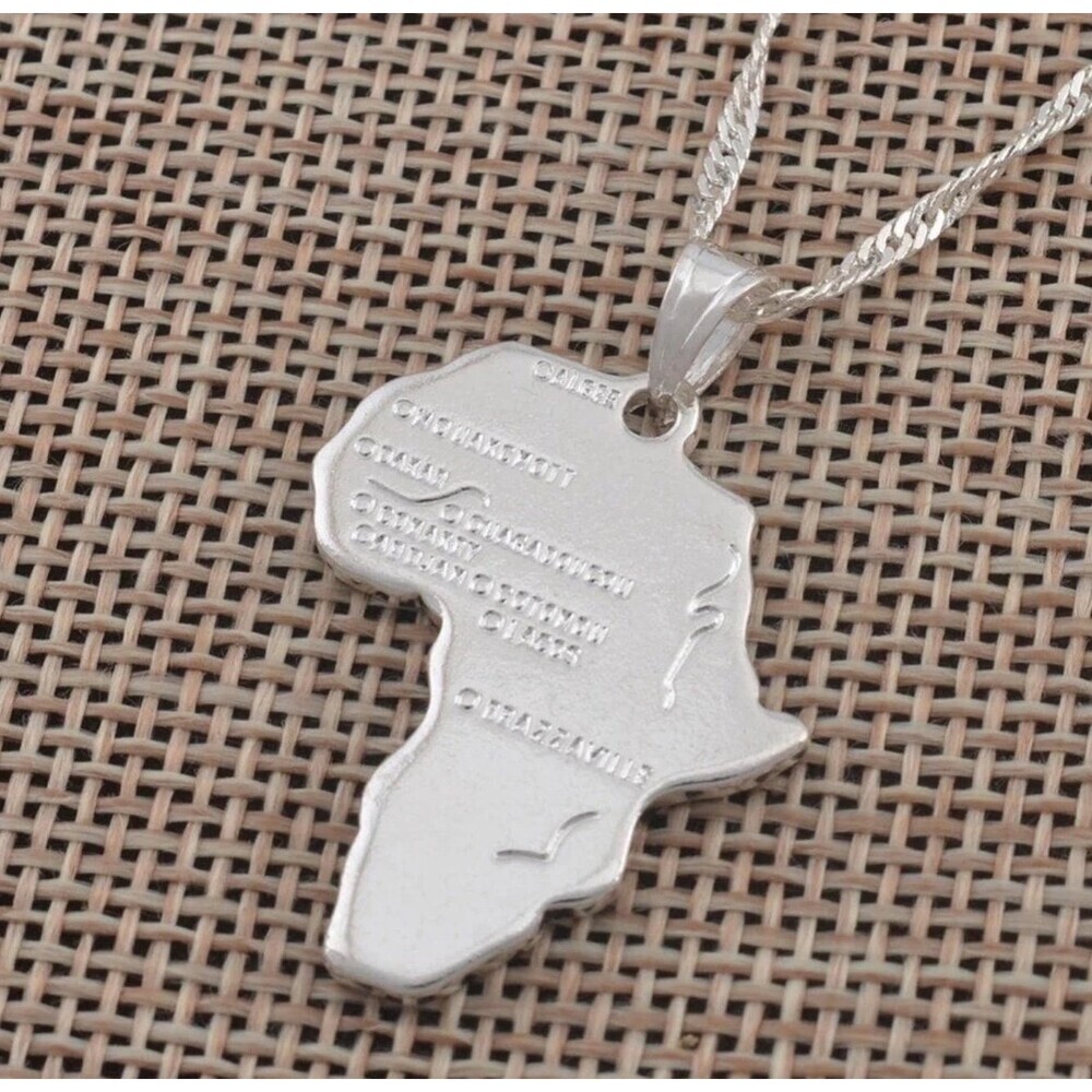 Mini africa silver necklace